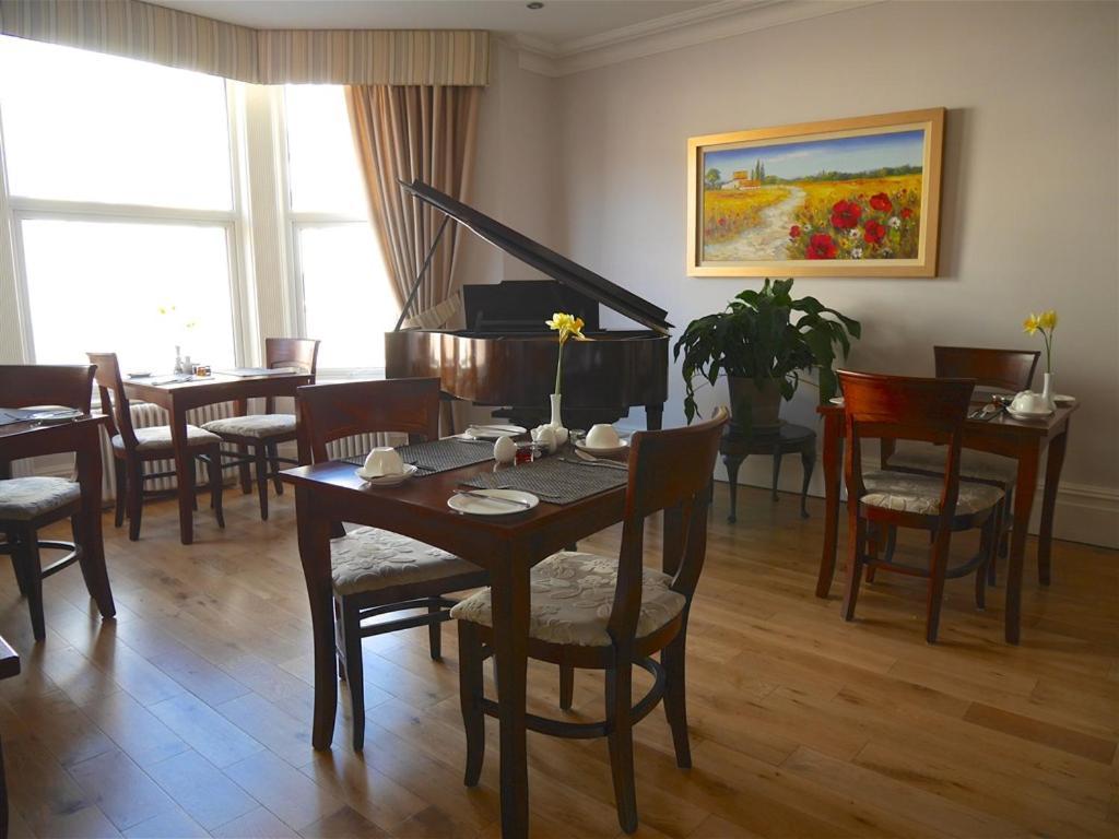 The Redstone Guesthouse 블랙풀 외부 사진