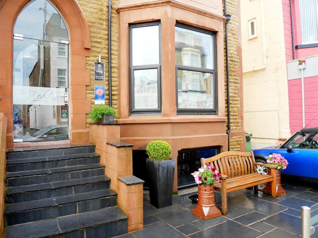 The Redstone Guesthouse 블랙풀 외부 사진